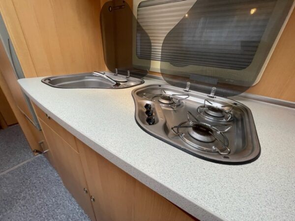 TEC Travel King 690 TKM bj.2007, 8 slaapplaatsen - Afbeelding 18