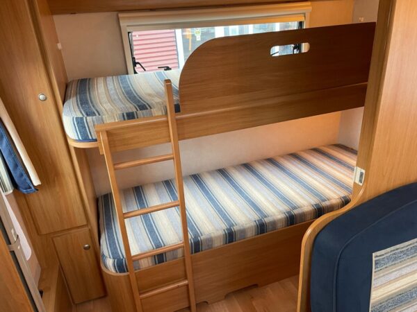 Adria Classica 613 PK, BJ.2008 Alde en Airco6 slaapplaatsen - Afbeelding 7