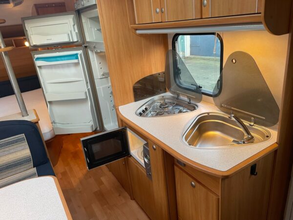 Adria Classica 613 PK, BJ.2008 Alde en Airco6 slaapplaatsen - Afbeelding 29