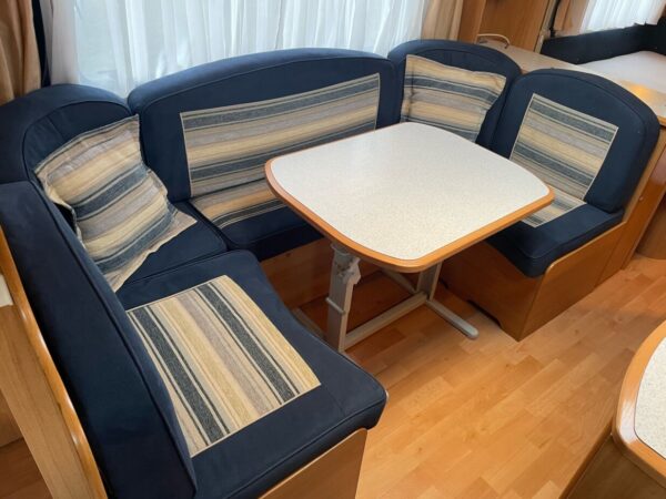 Adria Classica 613 PK, BJ.2008 Alde en Airco6 slaapplaatsen - Afbeelding 13