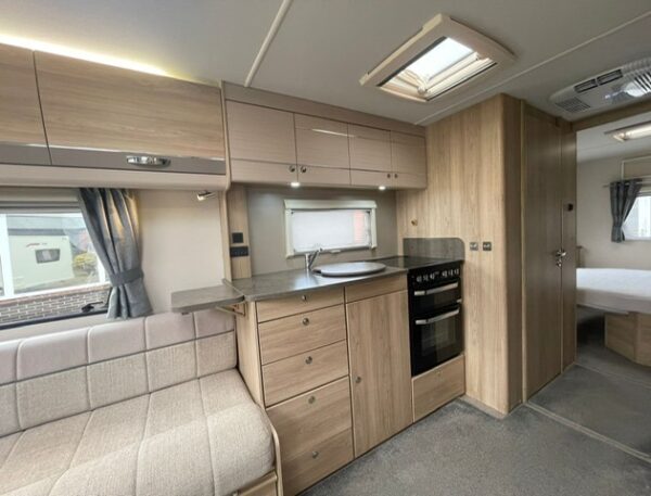 ELDDIS Avante 860 bj.2018, AIRCO, MOVER, DOUCHE - Afbeelding 16