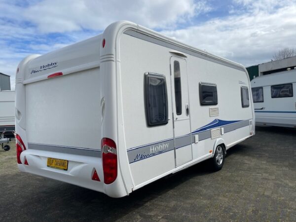 HOBBY De Luxe 560 KMFE bj.2011, KINDERKAMER, MOVER, VOORTENT - Afbeelding 4