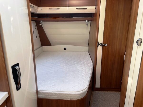 Hobby Excellent 460UFE, bj.2014 met fransbed en mover - Afbeelding 7