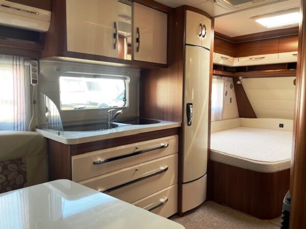 Hobby Excellent 460UFE, bj.2014 met fransbed en mover - Afbeelding 20