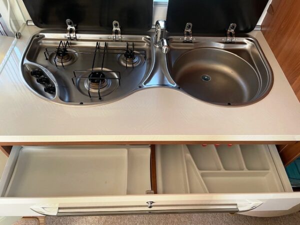Hobby Excellent 460UFE, bj.2014 met fransbed en mover - Afbeelding 13