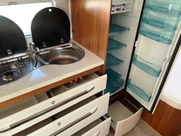 Hobby Excellent 460UFE, bj.2014 met fransbed en mover - Afbeelding 15