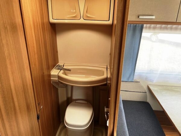 Caravelair Antares 466, bj.2017, 6 persoons met voortent - Afbeelding 20