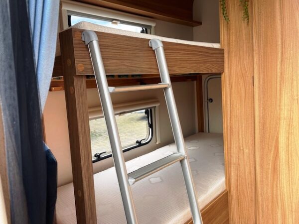 Caravelair Antares 466, bj.2017, 6 persoons met voortent - Afbeelding 16