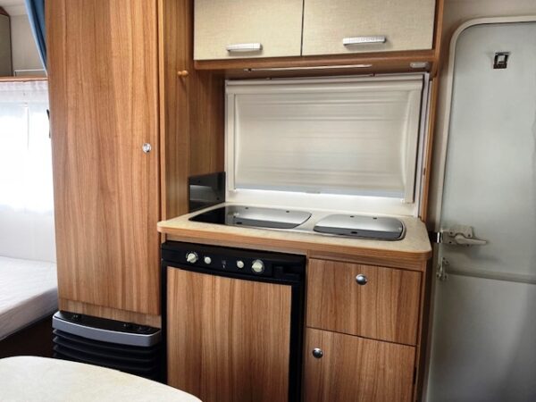 Caravelair Antares 466, bj.2017, 6 persoons met voortent - Afbeelding 15