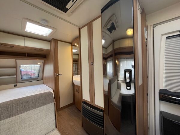 HOBBY De Luxe 400 SFE bj.2021, AIRCO, LUIFEL, VOORTENT - Afbeelding 11