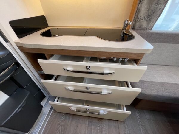 HOBBY De Luxe 400 SFE bj.2021, AIRCO, LUIFEL, VOORTENT - Afbeelding 16
