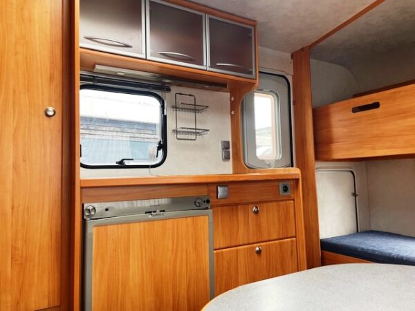 Adria Adora 542TK, bj. 2006, 6 persoons, mover, voortent - Afbeelding 14