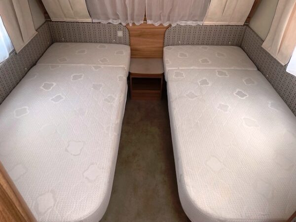 Caravelair Antares Luxe 450, bj.2014 met mover en voortent - Afbeelding 7