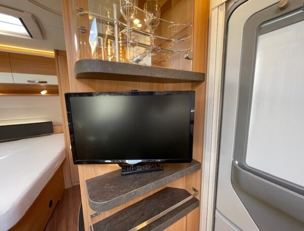 KNAUS Sudwind Silver Selection 450 FU bj.2018 MOVER VOORTENT - Afbeelding 26