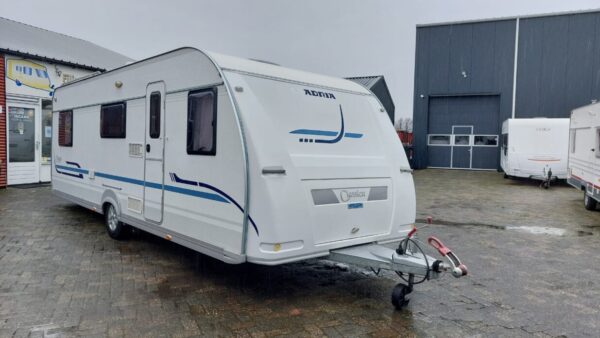 Adria Classica 663 KP, bj.2009 met AIRCO en MOVER 7/8 pers. - Afbeelding 2