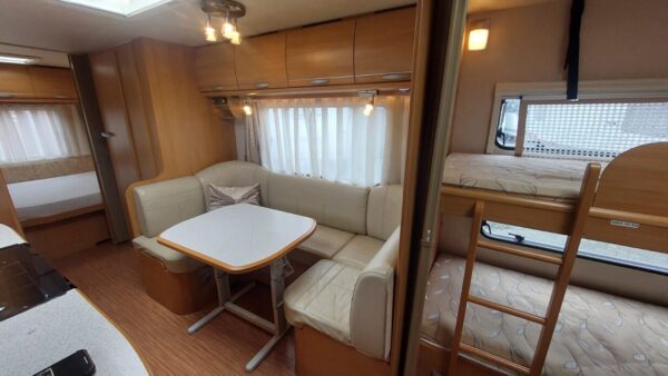 Adria Classica 663 KP, bj.2009 met AIRCO en MOVER 7/8 pers. - Afbeelding 11