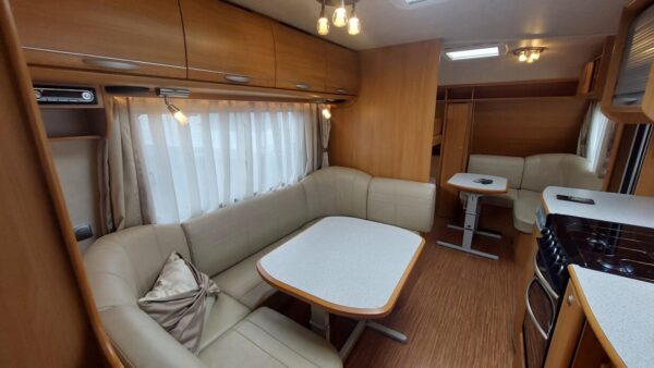 Adria Classica 663 KP, bj.2009 met AIRCO en MOVER 7/8 pers. - Afbeelding 14