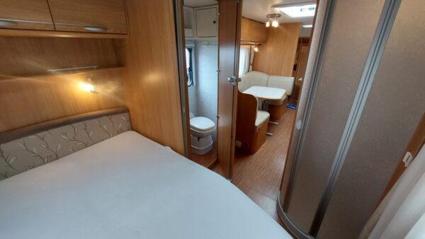 Adria Classica 663 KP, bj.2009 met AIRCO en MOVER 7/8 pers. - Afbeelding 18