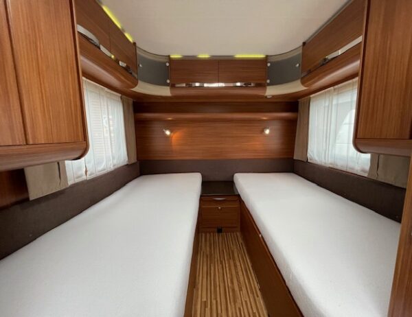 ADRIA Adora 492 UL bj.2012, met ENKELE BEDDEN, MOVER, PANORAMA LUIFEL - Afbeelding 8