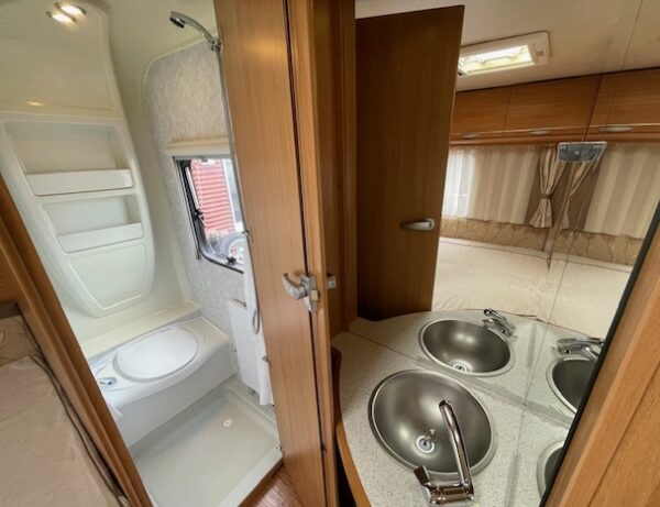 ADRIA Classica 743 UT bj.2009, 8 SPAALLPAATSEN, ALDE, MOVER - Afbeelding 28