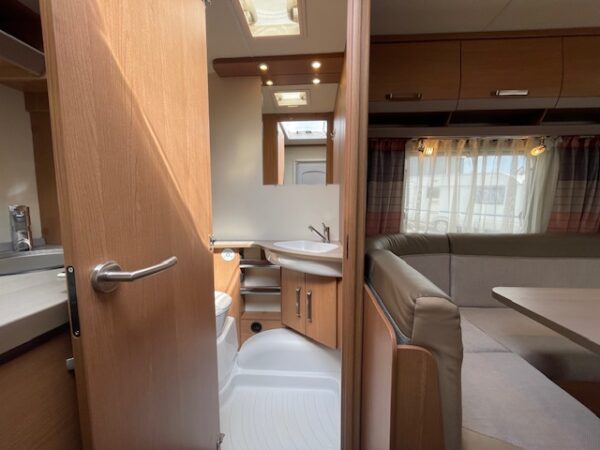 KNAUS Sport bj.2016, QUEENSBED, MOVER - Afbeelding 18