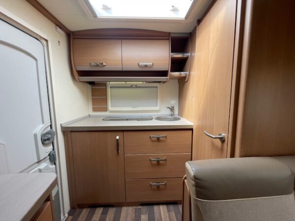 KNAUS Sport bj.2016, QUEENSBED, MOVER - Afbeelding 11