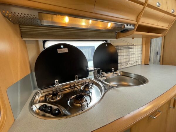 HOBBY De Luxe 440 SF bj.2001, met DOREMA VOORTENT - Afbeelding 15