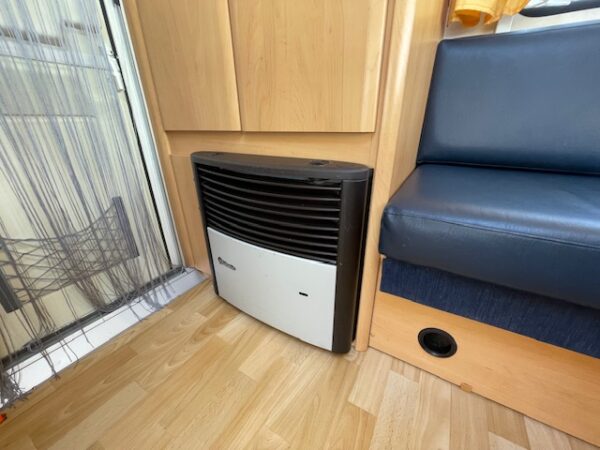 HOBBY De Luxe 440 SF bj.2001, met DOREMA VOORTENT - Afbeelding 24