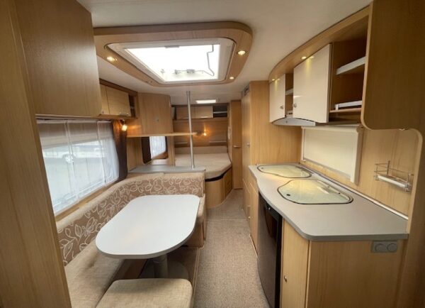 LMC Cello 560 K bj.2009, MOVER, VOORTENT, ALDE, KINDERKAMER - Afbeelding 7