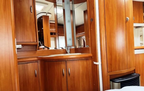 Hobby Excellent 560 KMFE, bj.2008, 7 PERSOONS met MOVER - Afbeelding 19