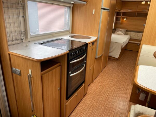 ADRIA Classica 743 UP bj.2009, ALDE, MOVER, QUEENSBED - Afbeelding 18