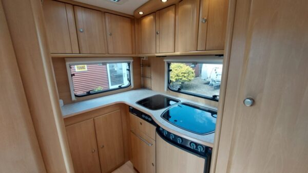DETHLEFFS CAMPER 395 HK, bj.2003, MOVER, ISABELLA VOORTENT - Afbeelding 13