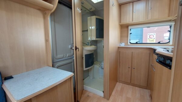 DETHLEFFS CAMPER 395 HK, bj.2003, MOVER, ISABELLA VOORTENT - Afbeelding 17