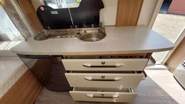 Hobby De Luxe 440 SF bj.2020 met VOORTENT!!! - Afbeelding 10