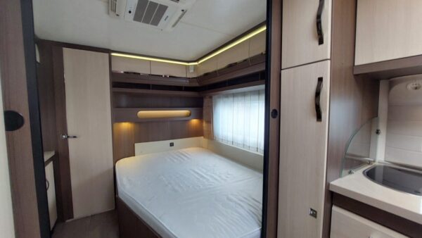 HOBBY PRESTIGE 720 KFU bj.2016, VOORTENT, KINDERKAMER, AIRCO - Afbeelding 16
