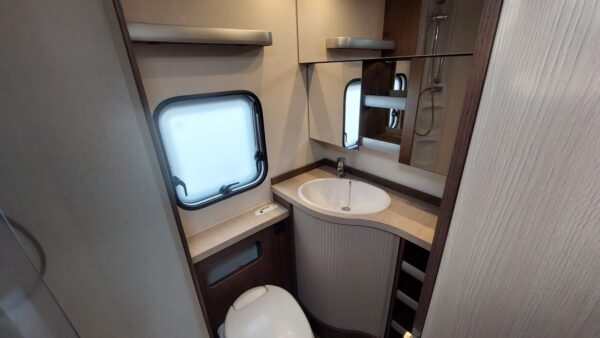 HOBBY PRESTIGE 720 KFU bj.2016, VOORTENT, KINDERKAMER, AIRCO - Afbeelding 20