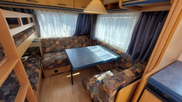 HOBBY DE LUXE 495 UK bj.2002 met KINDERKAMER en VOORTENT!!! - Afbeelding 15
