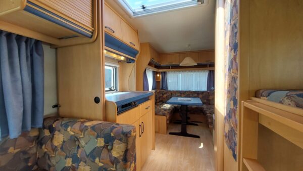 HOBBY DE LUXE 495 UK bj.2002 met KINDERKAMER en VOORTENT!!! - Afbeelding 17