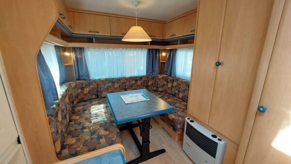 HOBBY DE LUXE 495 UK bj.2002 met KINDERKAMER en VOORTENT!!! - Afbeelding 20