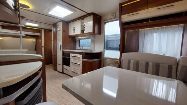 Hobby Vip 645 bj.2015, FRANSBED, MOVER, VOORTENT!!! - Afbeelding 24
