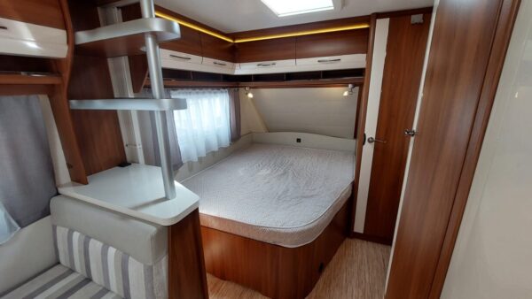 Hobby Vip 645 bj.2015, FRANSBED, MOVER, VOORTENT!!! - Afbeelding 18