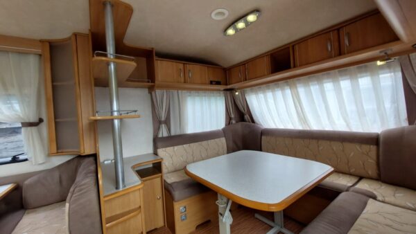 Adria Classica 743 UP bj.2010 met MOVER en VOORTENT!!! - Afbeelding 5