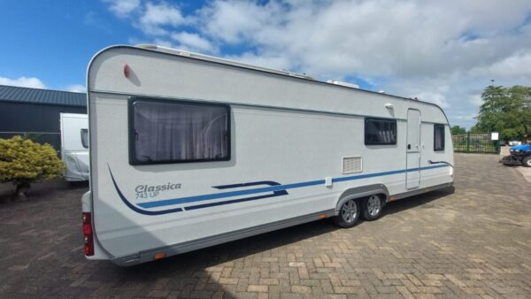 Adria Classica 743 UP bj.2010 met MOVER en VOORTENT!!! - Afbeelding 2