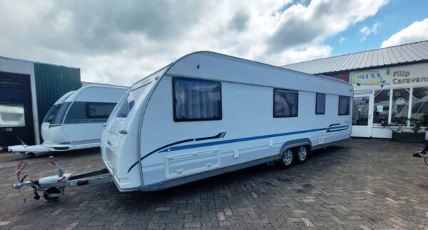 Adria Classica 743 UP bj.2010 met MOVER en VOORTENT!!! - Afbeelding 4