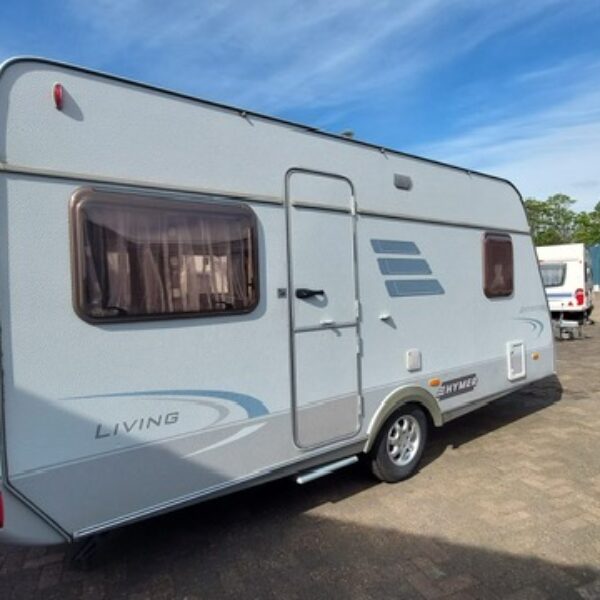 Eriba Living 465 bj.2006 met VOORTENT en FRANSBED!!