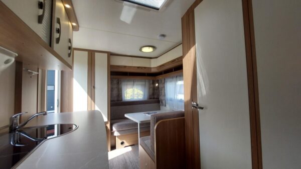 Hobby De Luxe 440 SF bj.2020 met VOORTENT!!! - Afbeelding 12