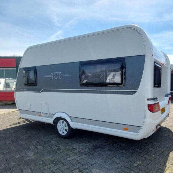 Hobby De Luxe 440 SF bj.2020 met VOORTENT!!!