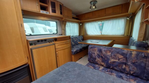 Adria Unica B 502, DK bj.2001 met VOORTENT 6 PERSOONS!!! - Afbeelding 7