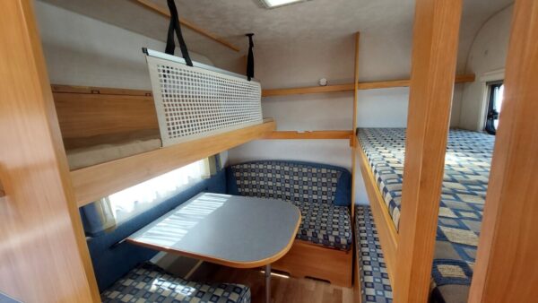 Adria Adora 552 UK bj. 2004 KINDERKAMER, MOVER en WINTERVOORTENT!!! - Afbeelding 17