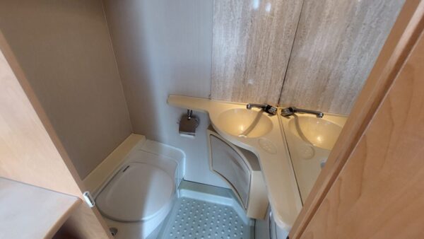 Caravelair Antares Luxe 400 bj. 2008 LICHTGEWICHT, VOORTENT! - Afbeelding 12